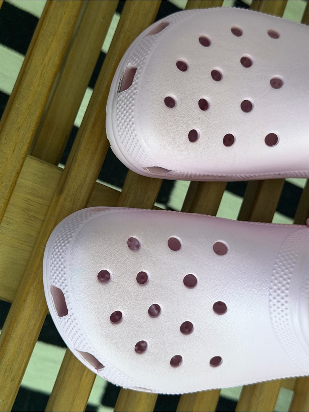 Pink Crocs size 10W/8M - Picture 8 of 8